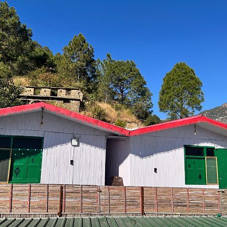 Chamba  Pahaadi Dhun Homestay מראה חיצוני תמונה