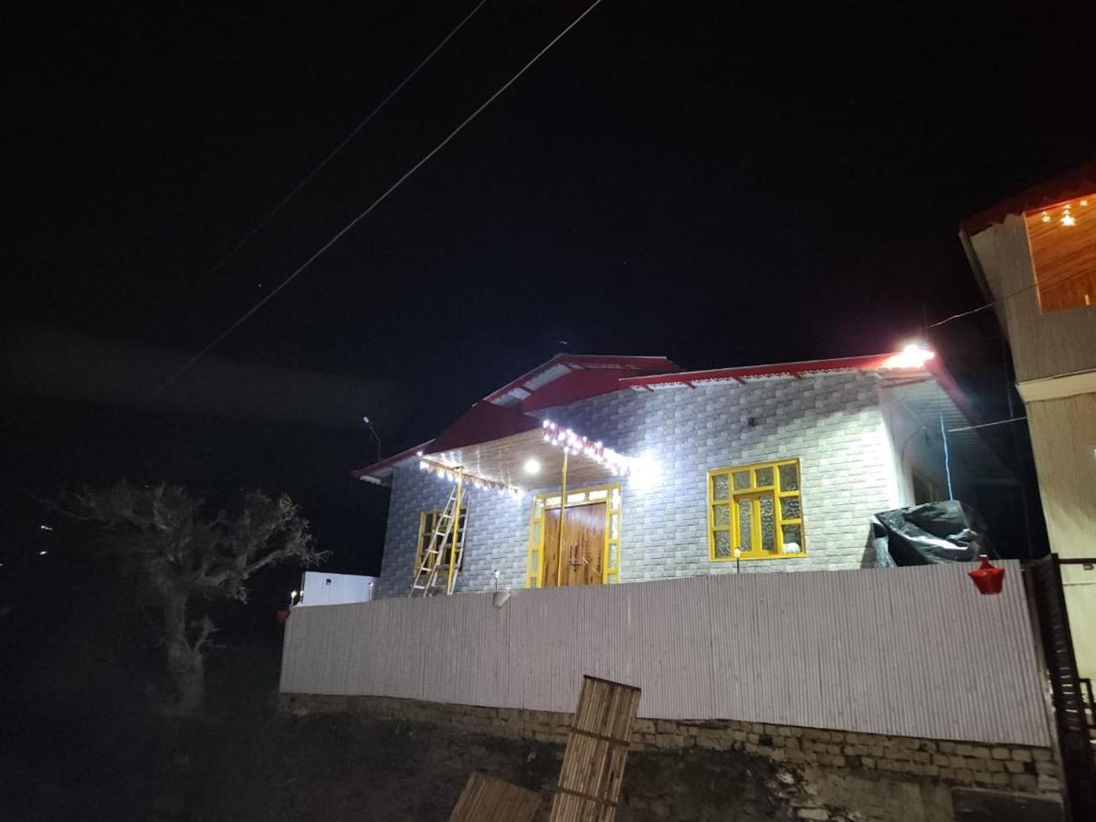 Chamba  Pahaadi Dhun Homestay מראה חיצוני תמונה